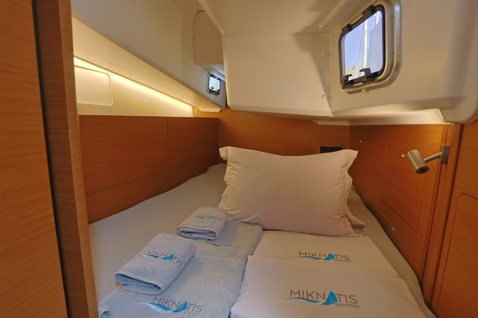 Jeanneau Sun Odyssey 410 | Sirius 2