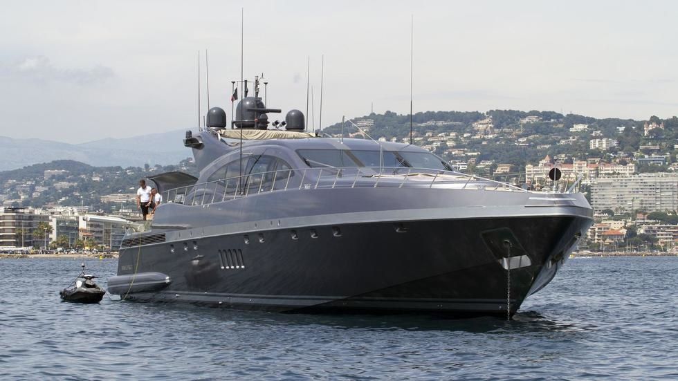 Mangusta 108 | JFF