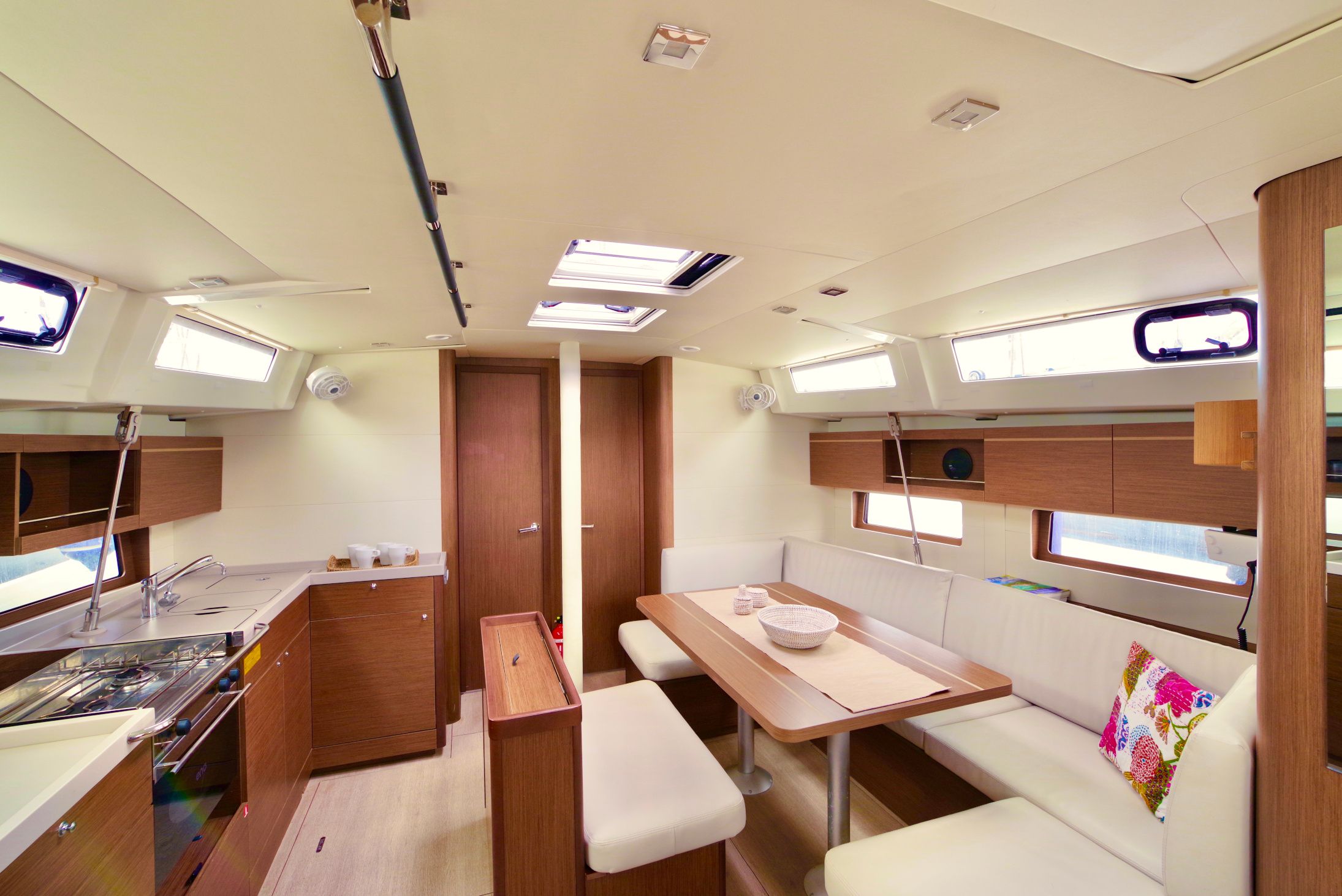 Beneteau Oceanis 46.1 | Nora