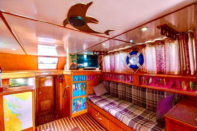 Rashid Shipyard | Waly