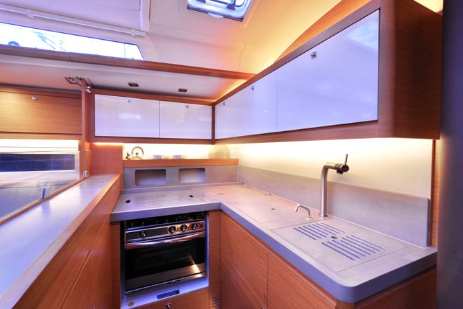 Dufour 530 | Thea