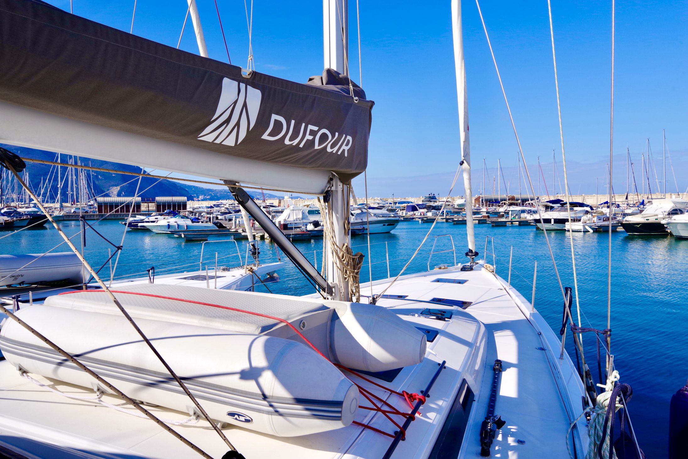 Dufour 530 | Thea
