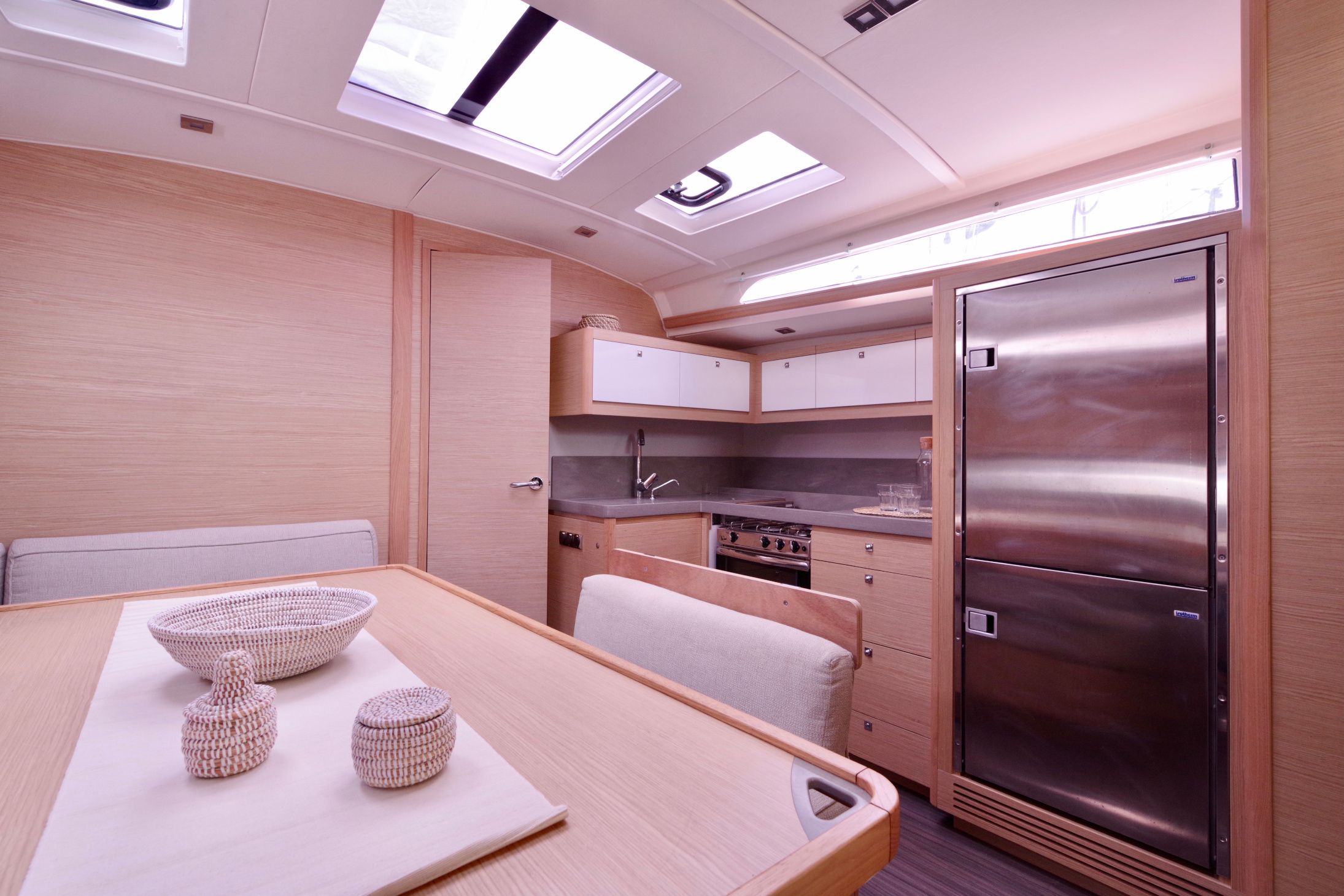 Dufour 470 | Lucia