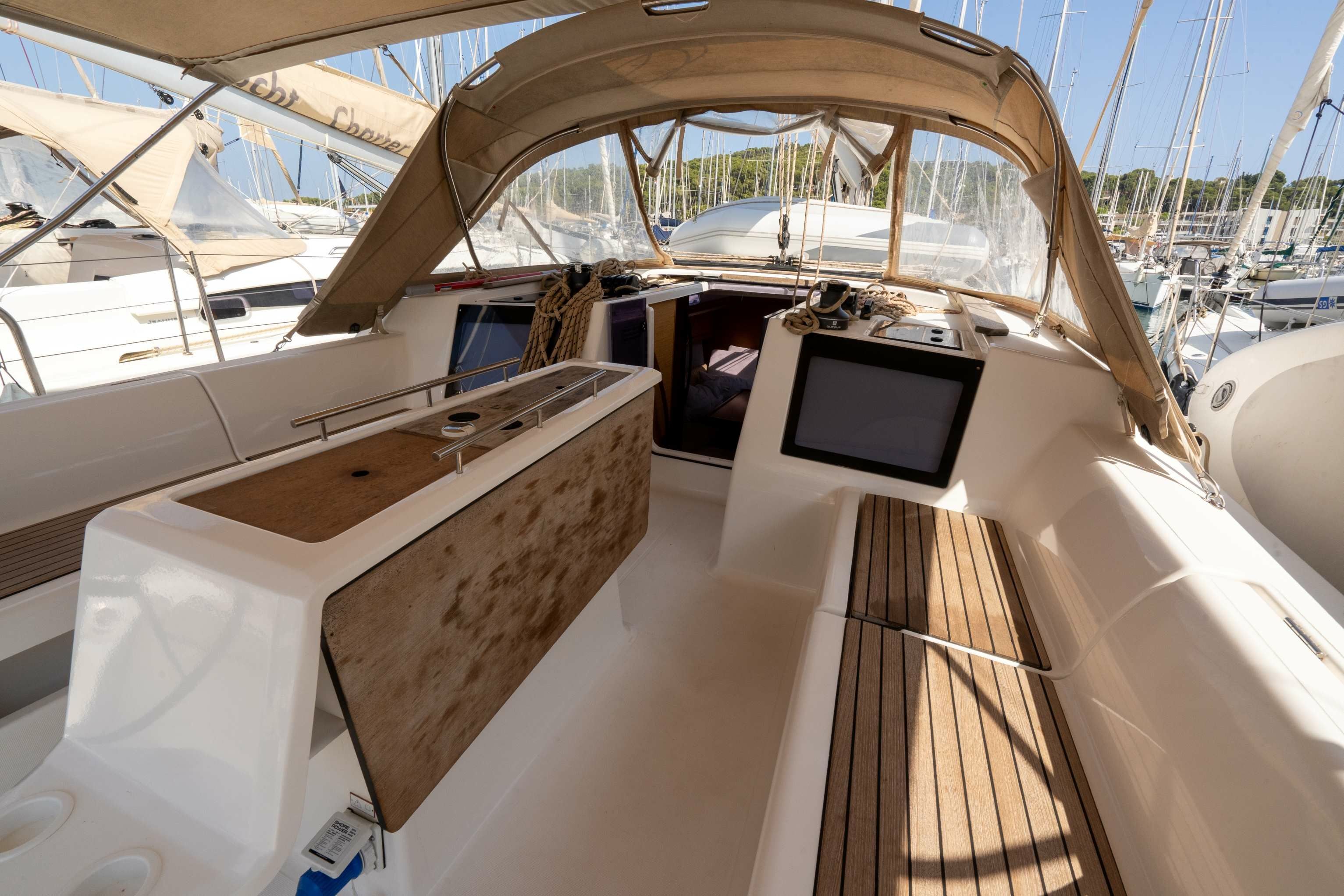 Dufour 412 | Zanzibar