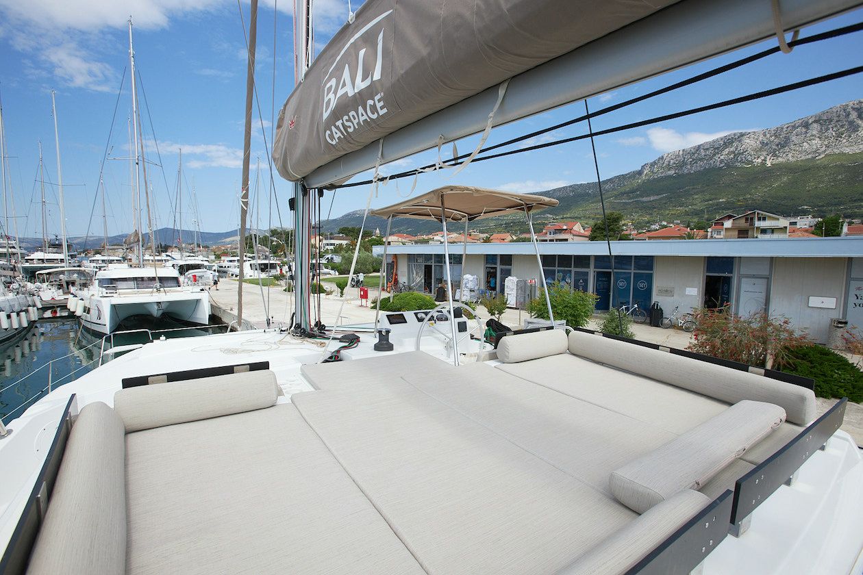 Bali Catspace | Meme