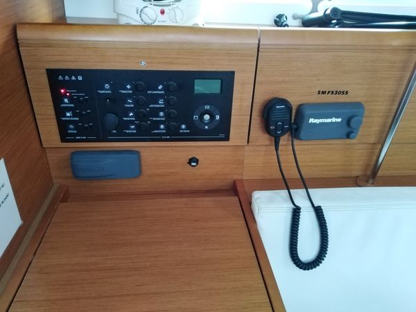 Jeanneau Sun Odyssey 389 | Jazz