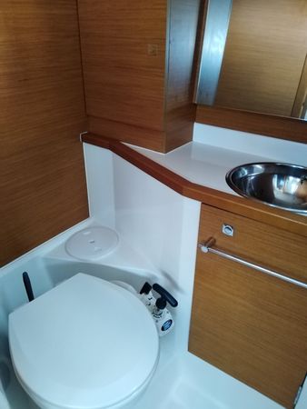 Jeanneau Sun Odyssey 389 | Teeyah