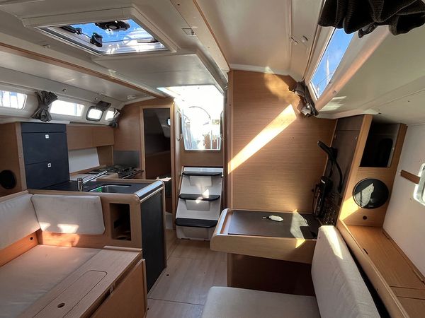 Jeanneau Sun Odyssey 349 | Escampette