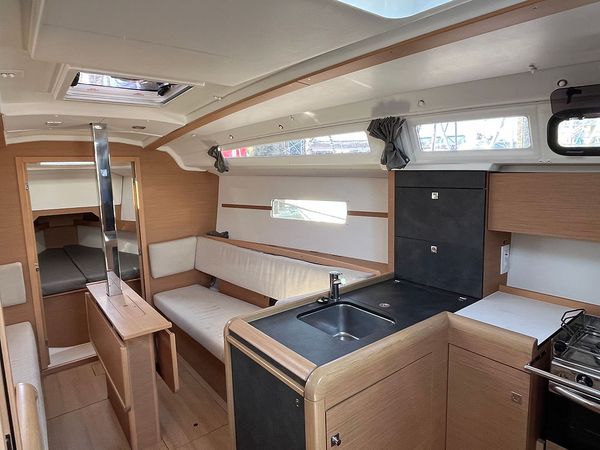 Jeanneau Sun Odyssey 349 | Escampette