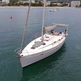 Bavaria Cruiser 40 | Mamba Negra