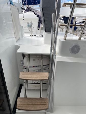 Fountaine Pajot Astrea 42 | Roxy 2