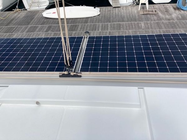 Fountaine Pajot Astrea 42 | Roxy 2