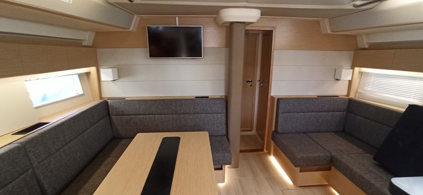 Hanse 588 | Hot Stuff