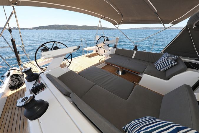 Hanse 588 | Hot Stuff