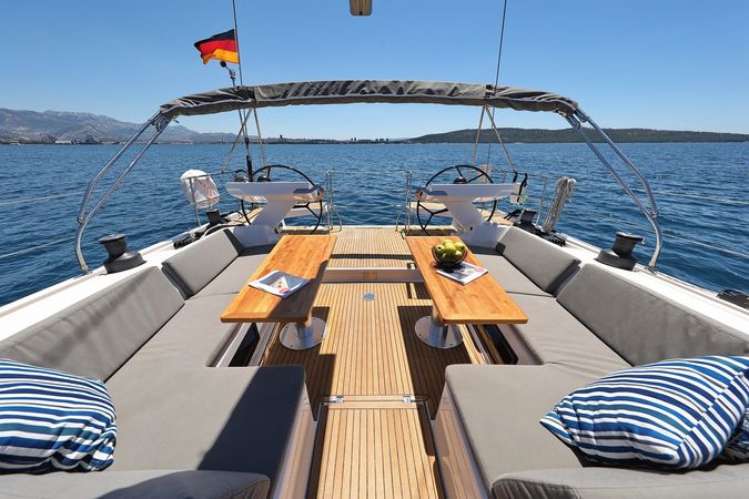 Hanse 588 | Hot Stuff