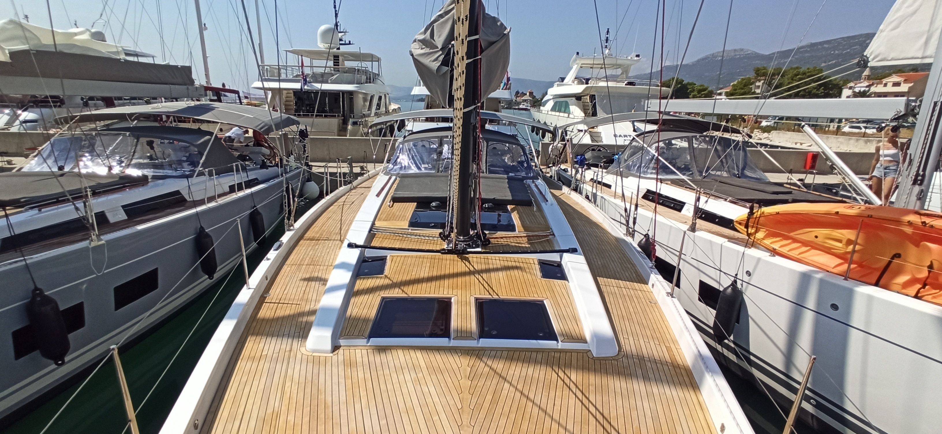 Hanse 588 | Mischief