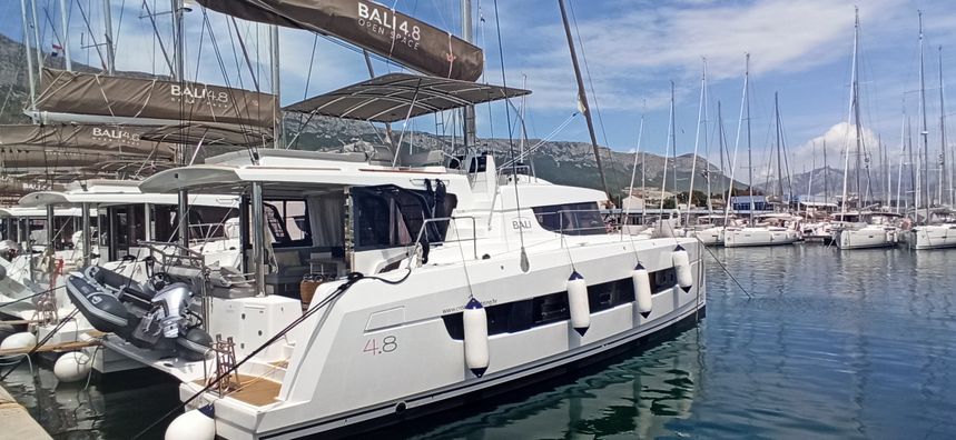 Bali 4.8 | La Vie Est Belle