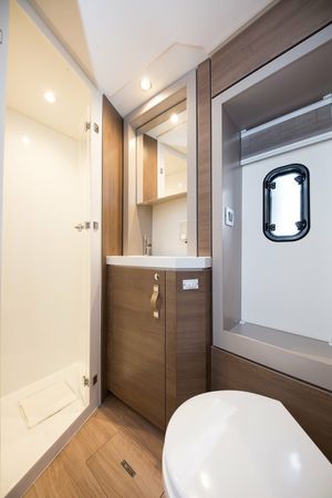 Bali 4.6 | Mayflower