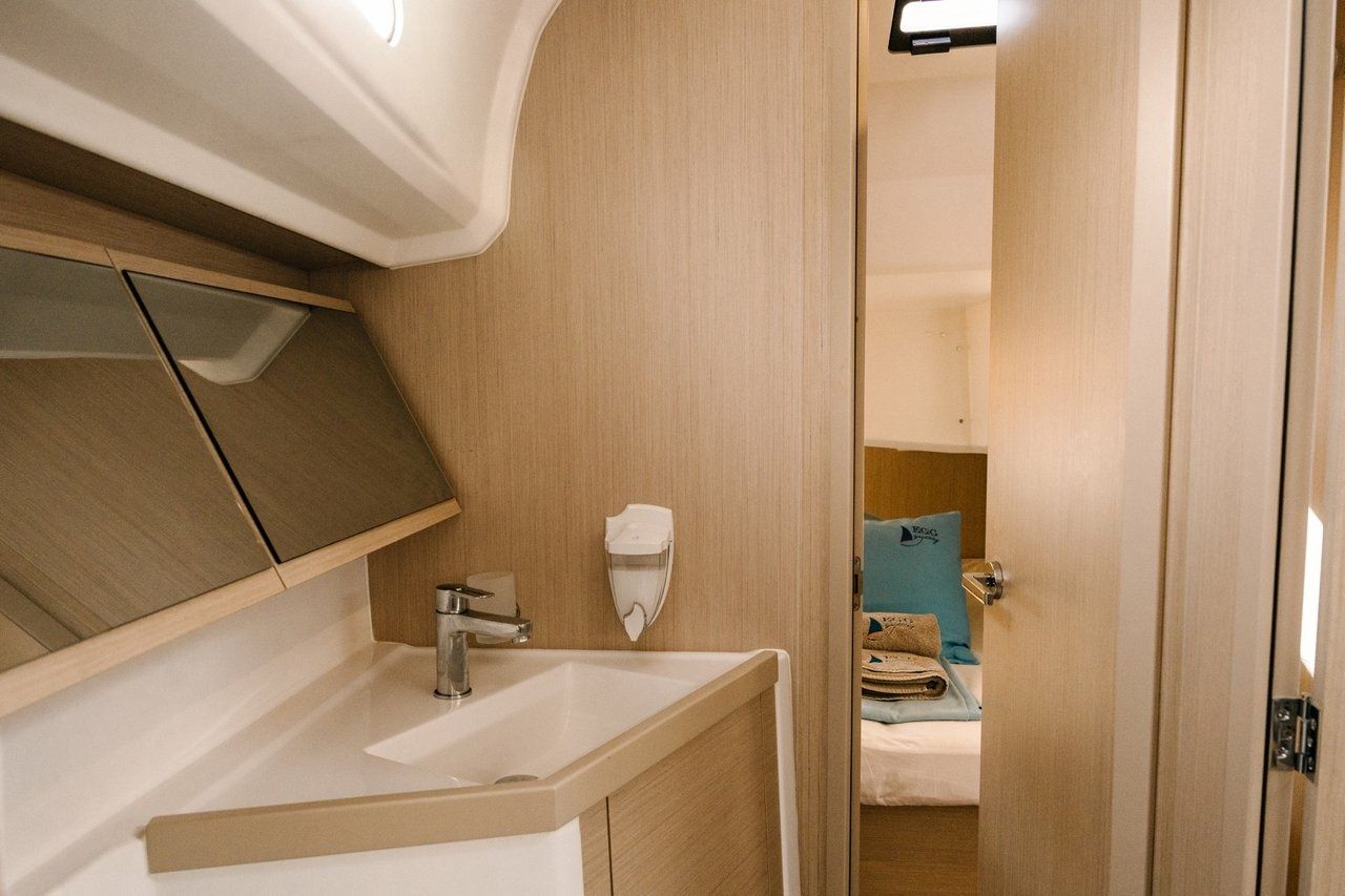 Beneteau Oceanis 40.1 | Mavi Mercury