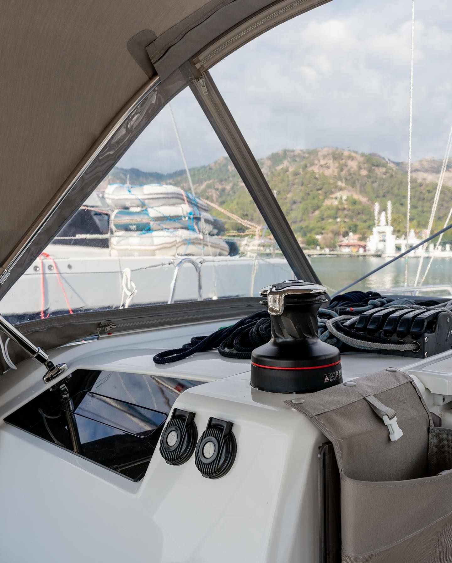 Beneteau Oceanis 40.1 | Mavi Mercury