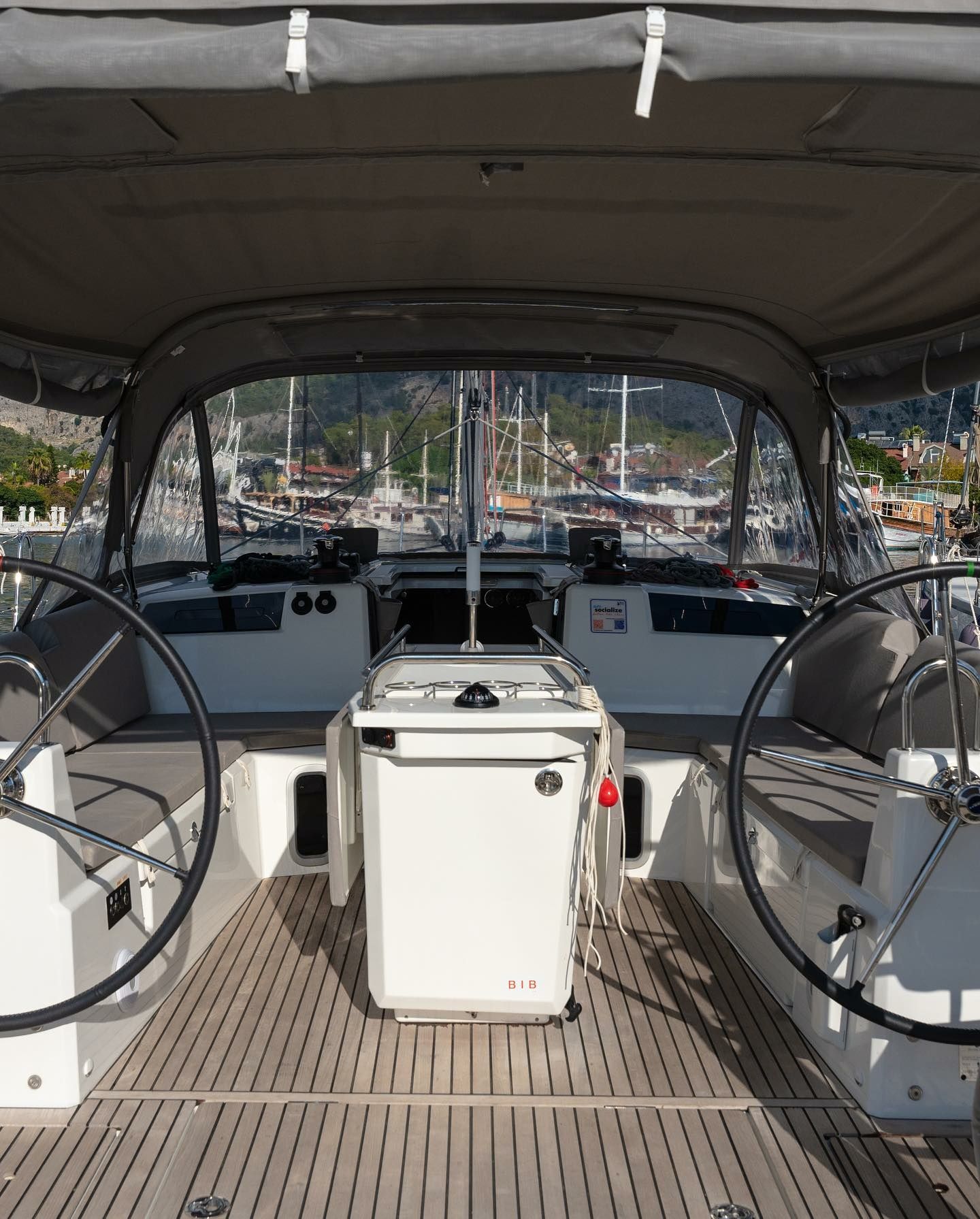 Beneteau Oceanis 40.1 | Mavi Mercury