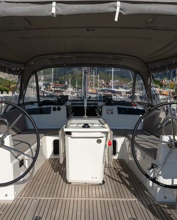 Beneteau Oceanis 40.1 | Mavi Mercury