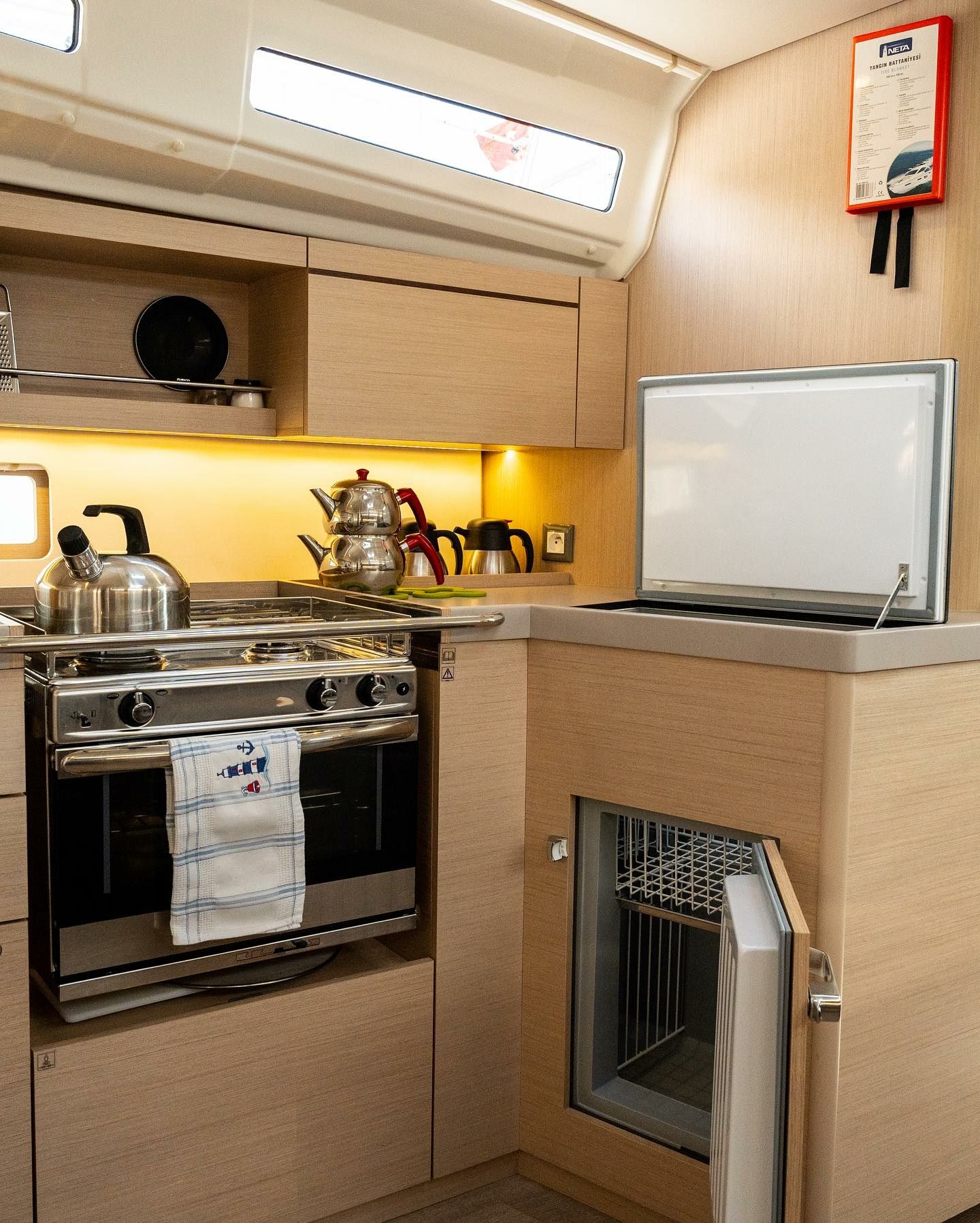 Beneteau Oceanis 40.1 | Mavi Mercury