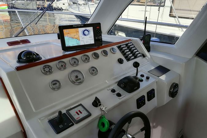 AC DC 12.0 | Day Cruiser