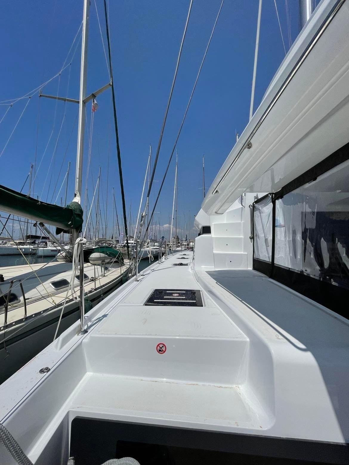 Lagoon 50 | Silhouette