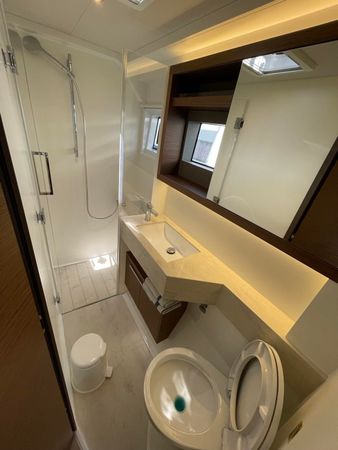 Lagoon 50 | Silhouette