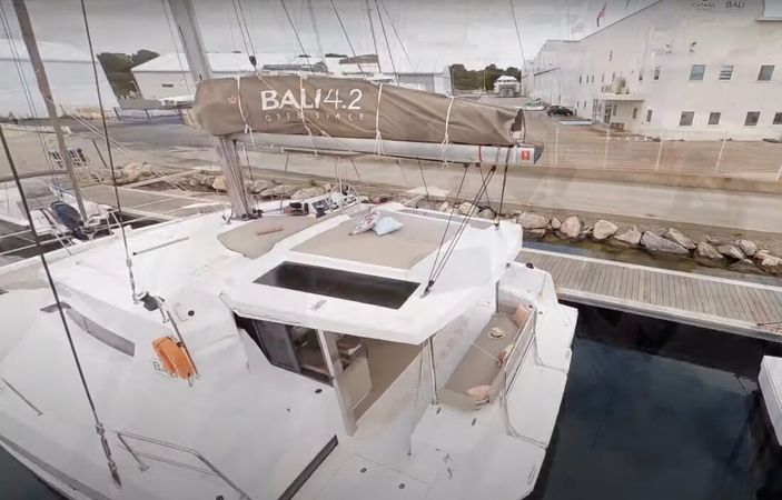 Bali 4.2 | Persona Grata