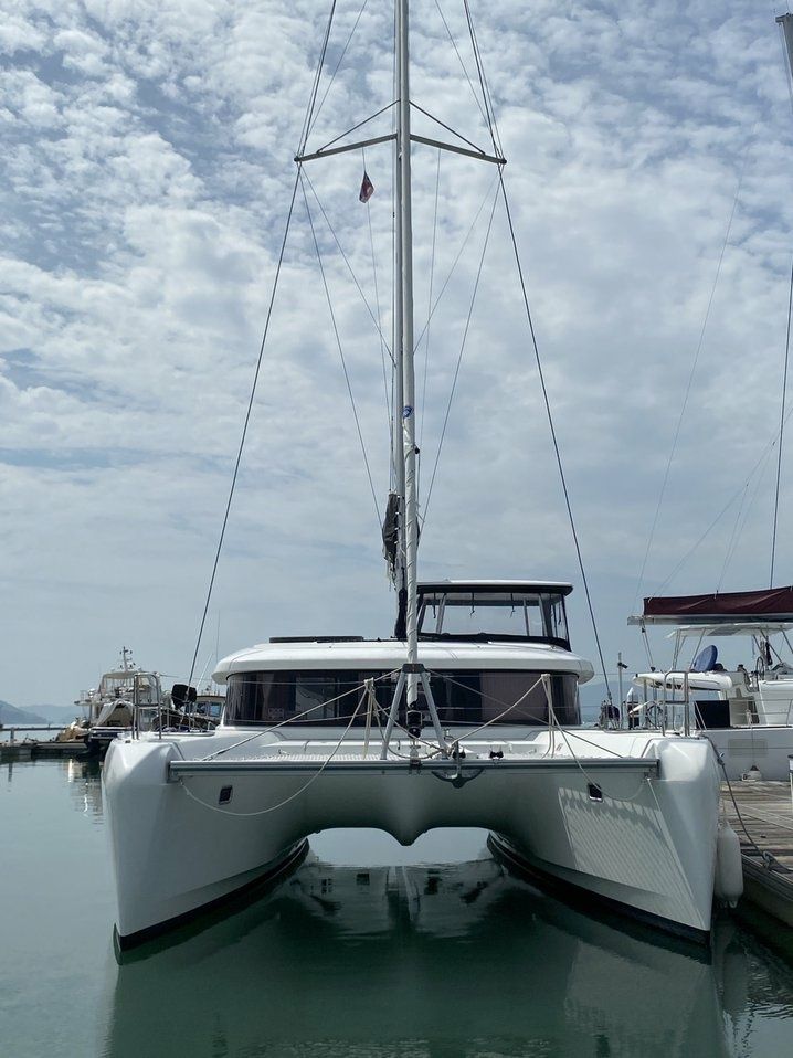 Lagoon 42 | Thai Thunder