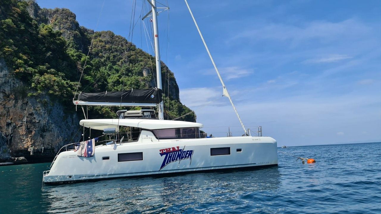 Lagoon 42 | Thai Thunder