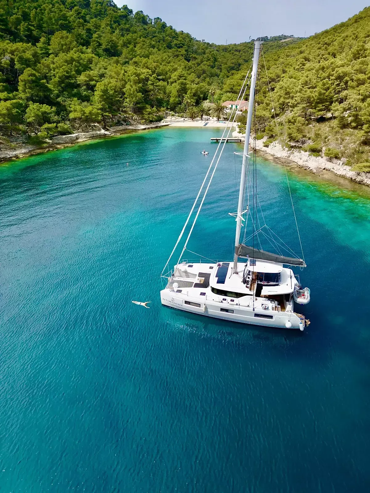 Lagoon 46 | Active Cruises