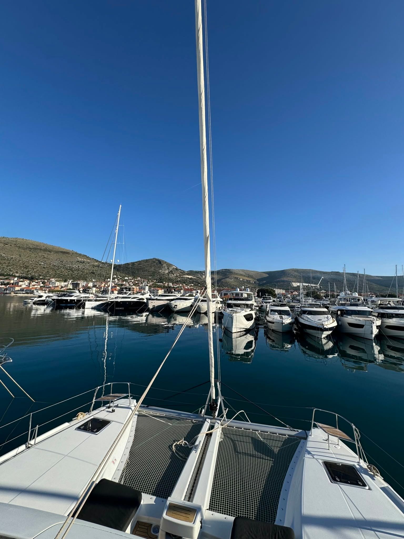 Lagoon 46 | Active Cruises