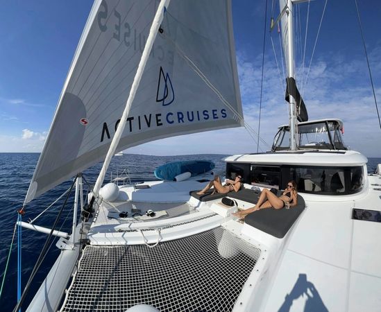 Lagoon 46 | Active Cruises