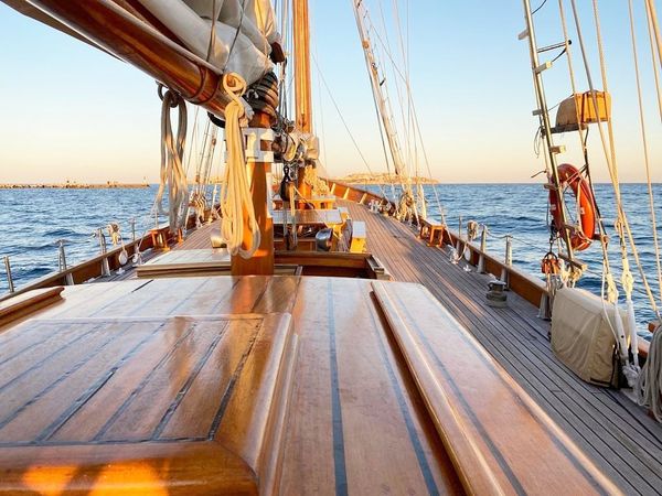 Burmeistewerf Ketch Aurique | Le Don du Vent