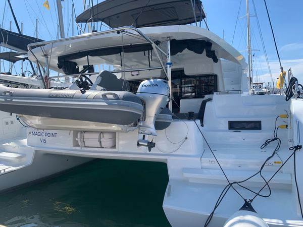 Lagoon 46 | Magic Point