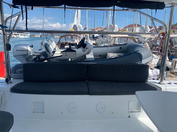 Lagoon 46 | Magic Point