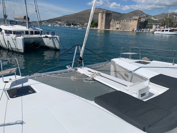 Lagoon 46 | Magic Point