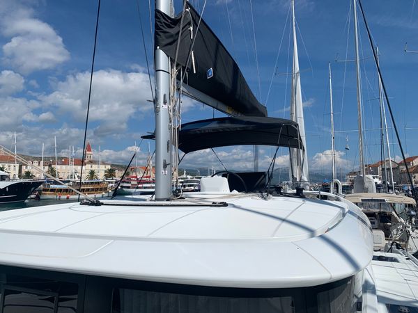 Lagoon 46 | Magic Point