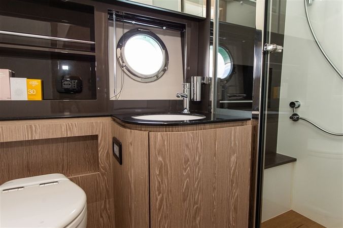 Azimut 50 | Fellow 3