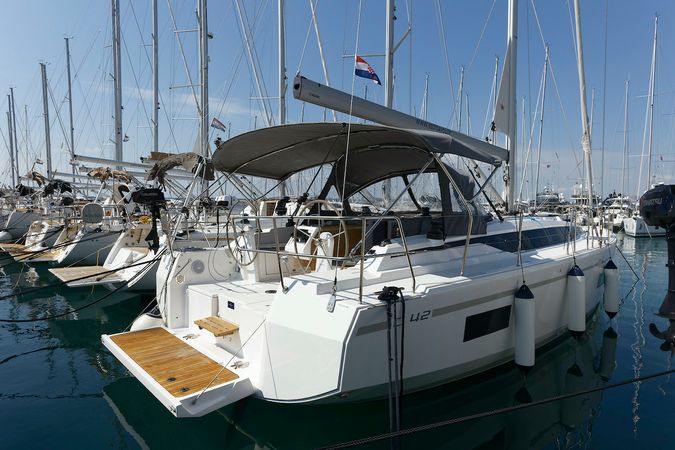 Bavaria C42 | Srna