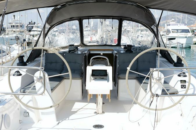 Bavaria C42 | Srna