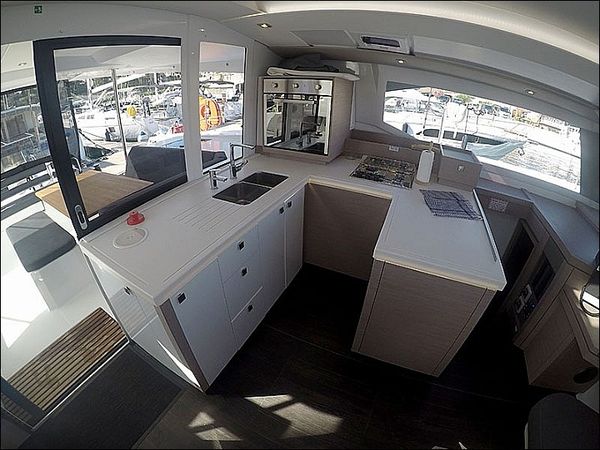 Fountaine Pajot Astrea 42 | Imagine