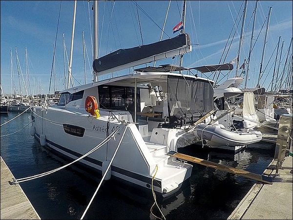 Fountaine Pajot Astrea 42 | Imagine