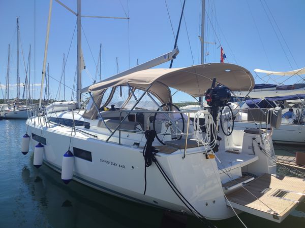 Jeanneau Sun Odyssey 440 | Uri