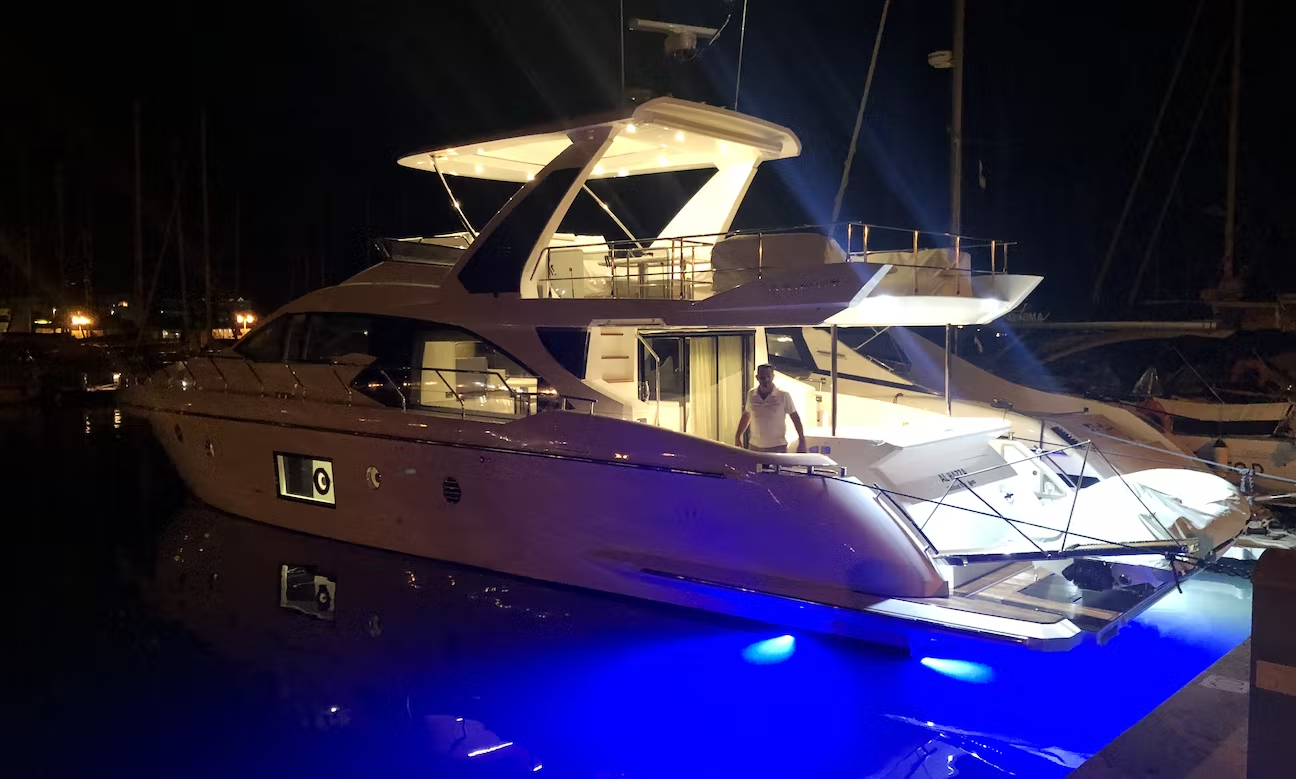 Azimut 66 | Al Hazaa