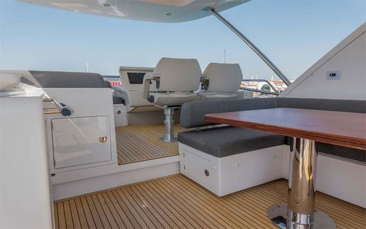 Azimut 66 | Al Hazaa