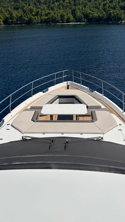 Galeon 680 Fly | Paradise